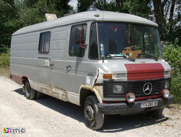 774DBX38 Mercedes 508D Seen 5709 Le Pouzin 26 Drome France 