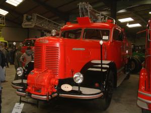 berliet foundation/pompiers