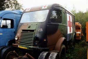 jeano bras,scrapyards,military,4x4,ambulance