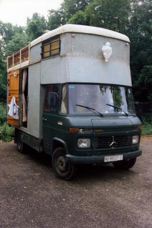 mercedes, living vehicle, 805D