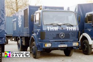 thw82221,mercedes,1017